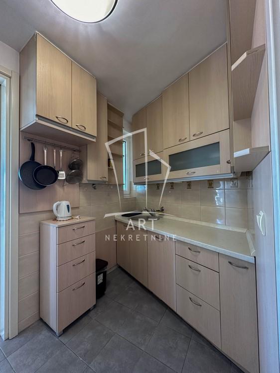 Slika 6 - Bulevar Crvene Armije, Dvosoban stan za izdavanje, 61m2, 700€