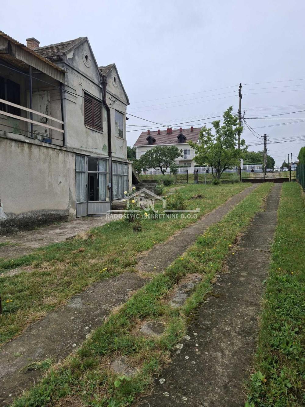 Slika 8 - Beogradska,  Kuća na prodaju, 76m2, 120.000€