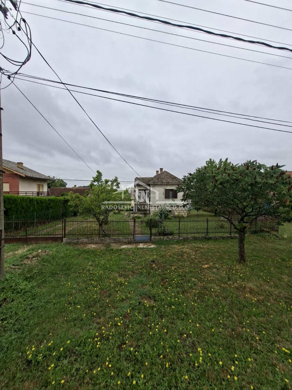 Slika 3 - Beogradska,  Kuća na prodaju, 76m2, 120.000€