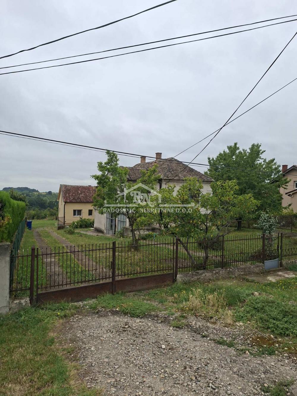 Glavna slika -Beogradska,  Kuća na prodaju, 76m2, 120.000€