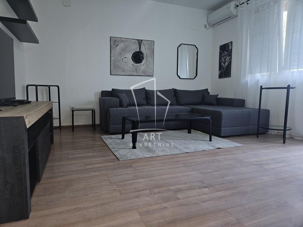 Glavna slika -Grnčarska, Trosoban stan za izdavanje, 63m2, 450€