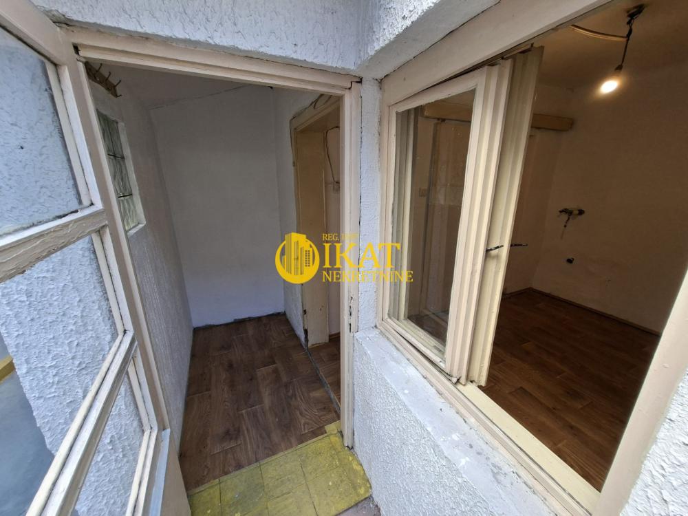 Slika 3 - Bulevar Kralja Aleksandra,  Kuća na prodaju, 26m2, 65.000€