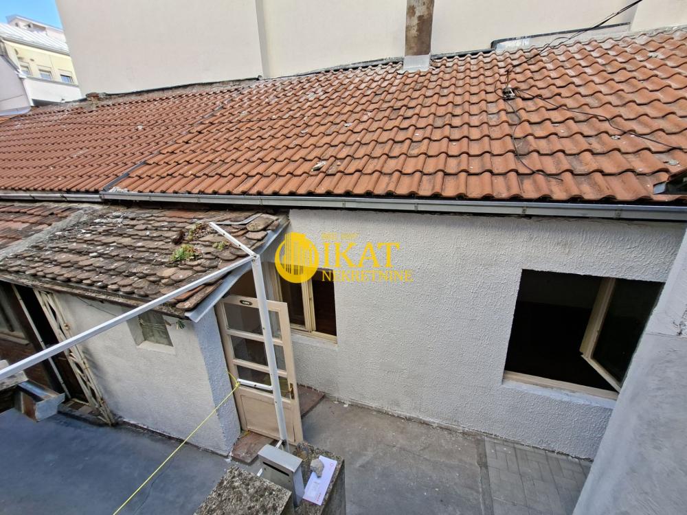 Slika 5 - Bulevar Kralja Aleksandra,  Kuća na prodaju, 26m2, 65.000€