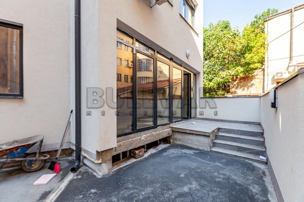 Slika 11 - Davidova,  Lokal za izdavanje, 165m2, 3.500€