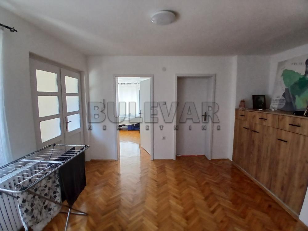 Slika 4 - Stevana Nemanje, Trosoban stan na prodaju, 79m2, 125.000€