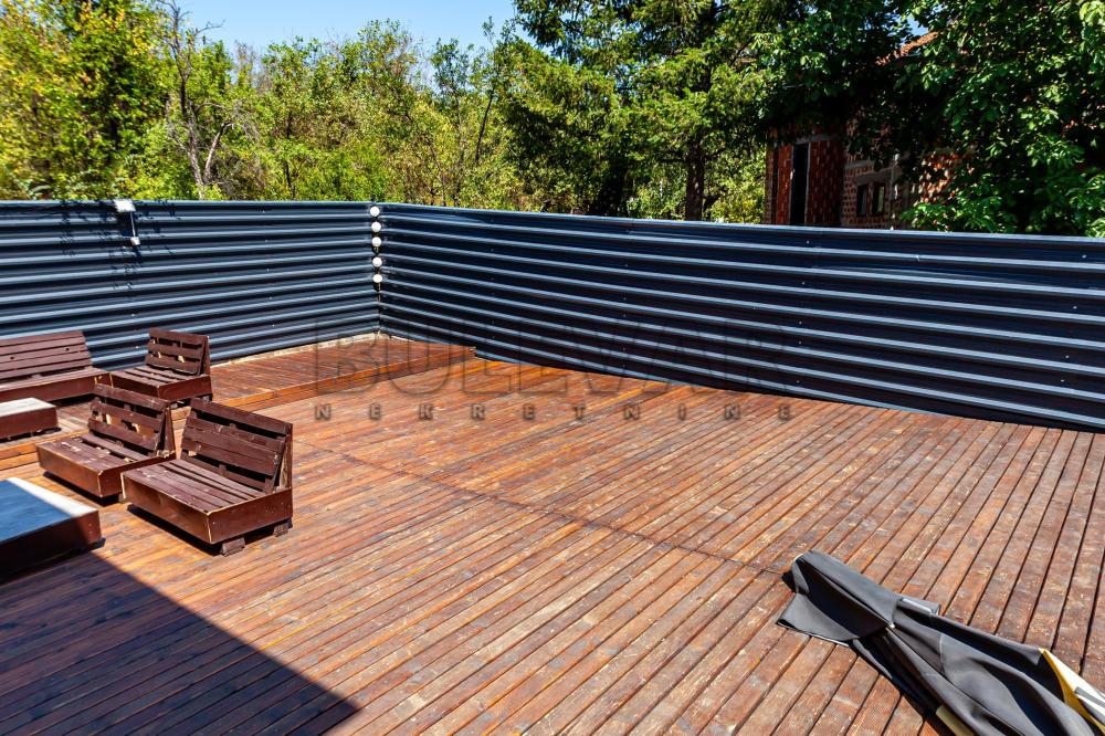 Slika 6 - Petra Božovića, Kuća na prodaju, 260m2, 195.000€