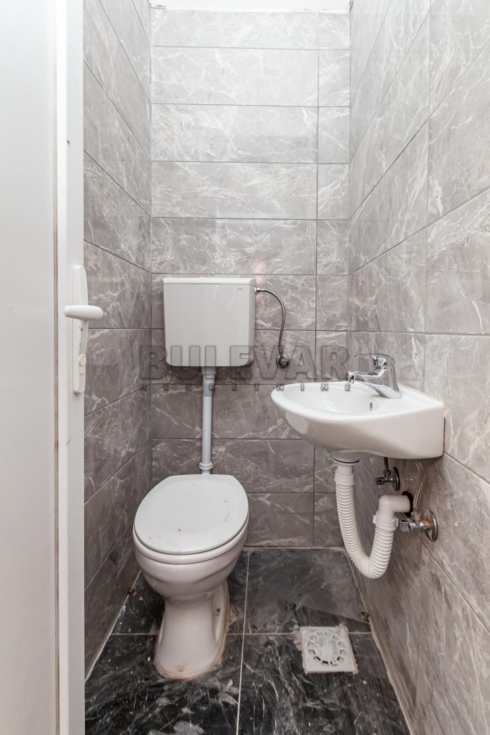 Slika 6 - Generala Milojka Lešjanina,  Lokal na prodaju, 165m2, 400.000€