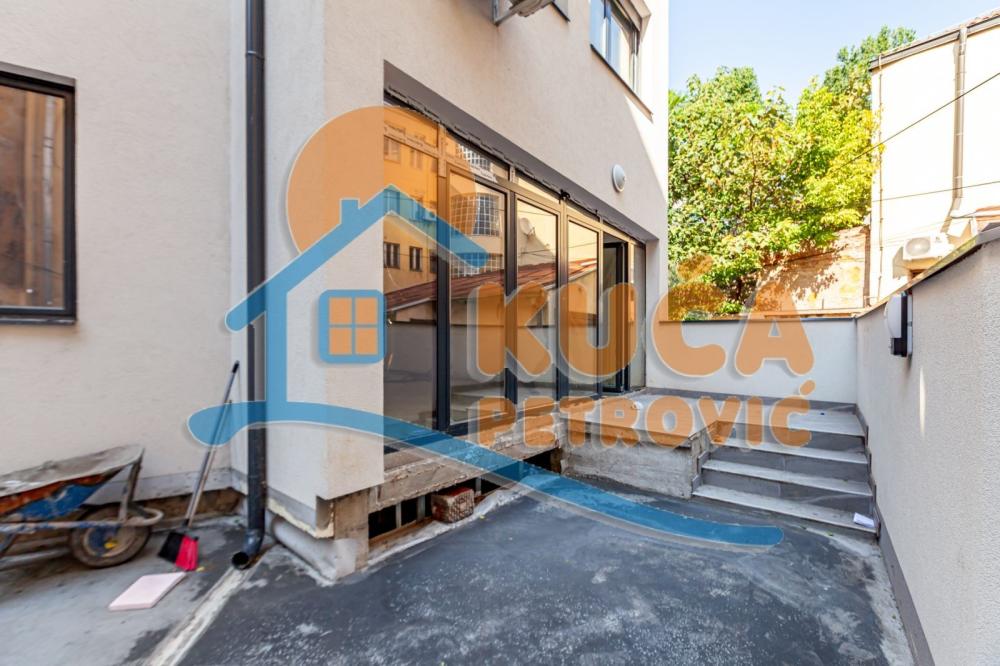 Slika 11 - Davidova,  Lokal za izdavanje, 165m2, 3.500€