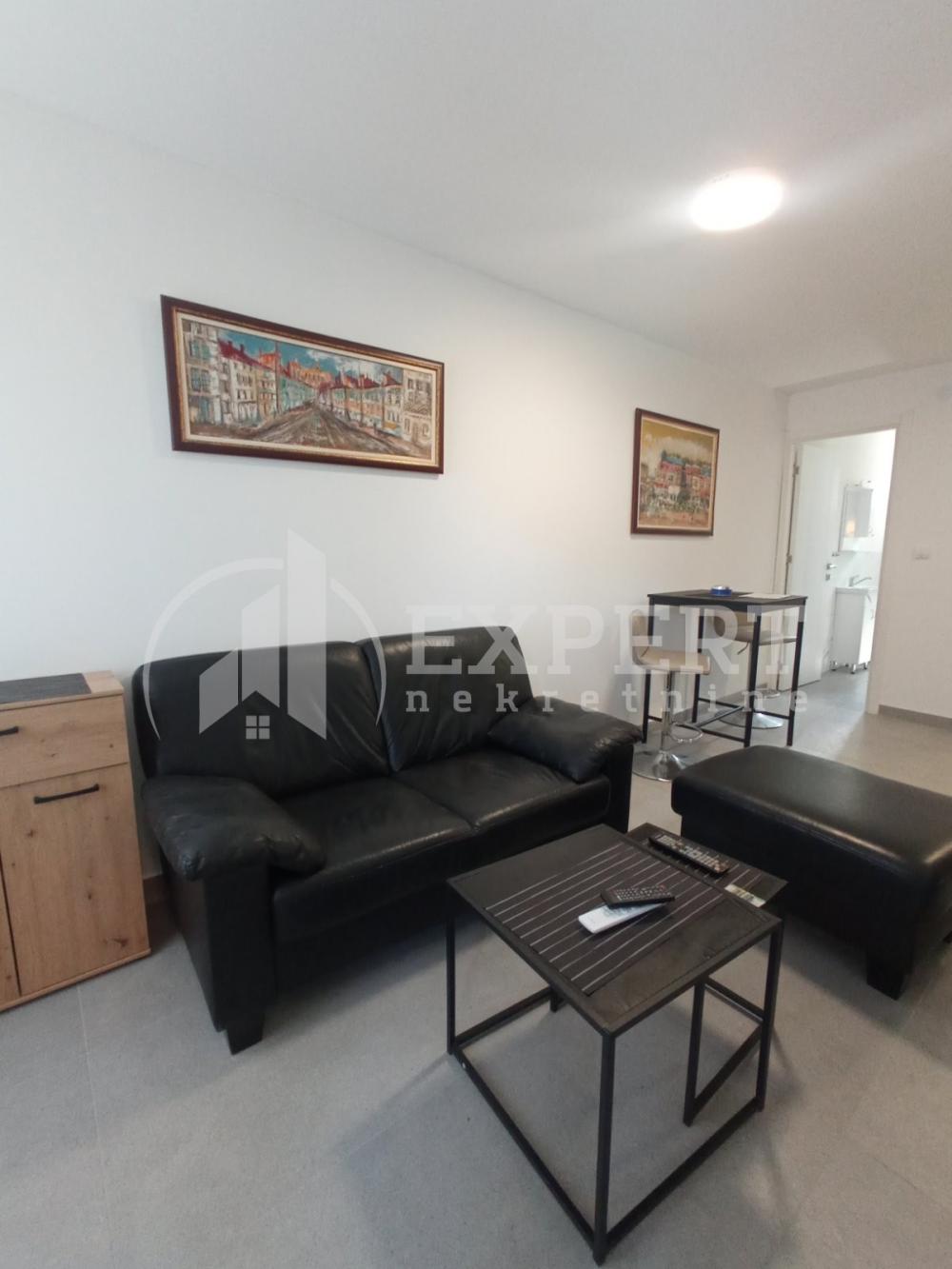 Slika 1 - Banjalučka, Jednoiposoban stan za izdavanje, 31m2, 390€