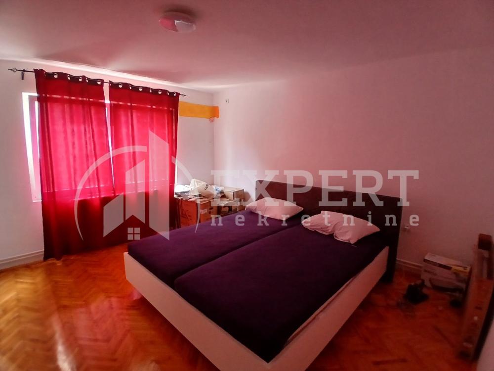 Slika 7 - Stevana Nemanje, Trosoban stan na prodaju, 79m2, 125.000€