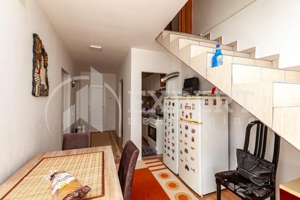 Slika 9 - Knjaževačka,  Kuća na prodaju, 270m2, 257.500€