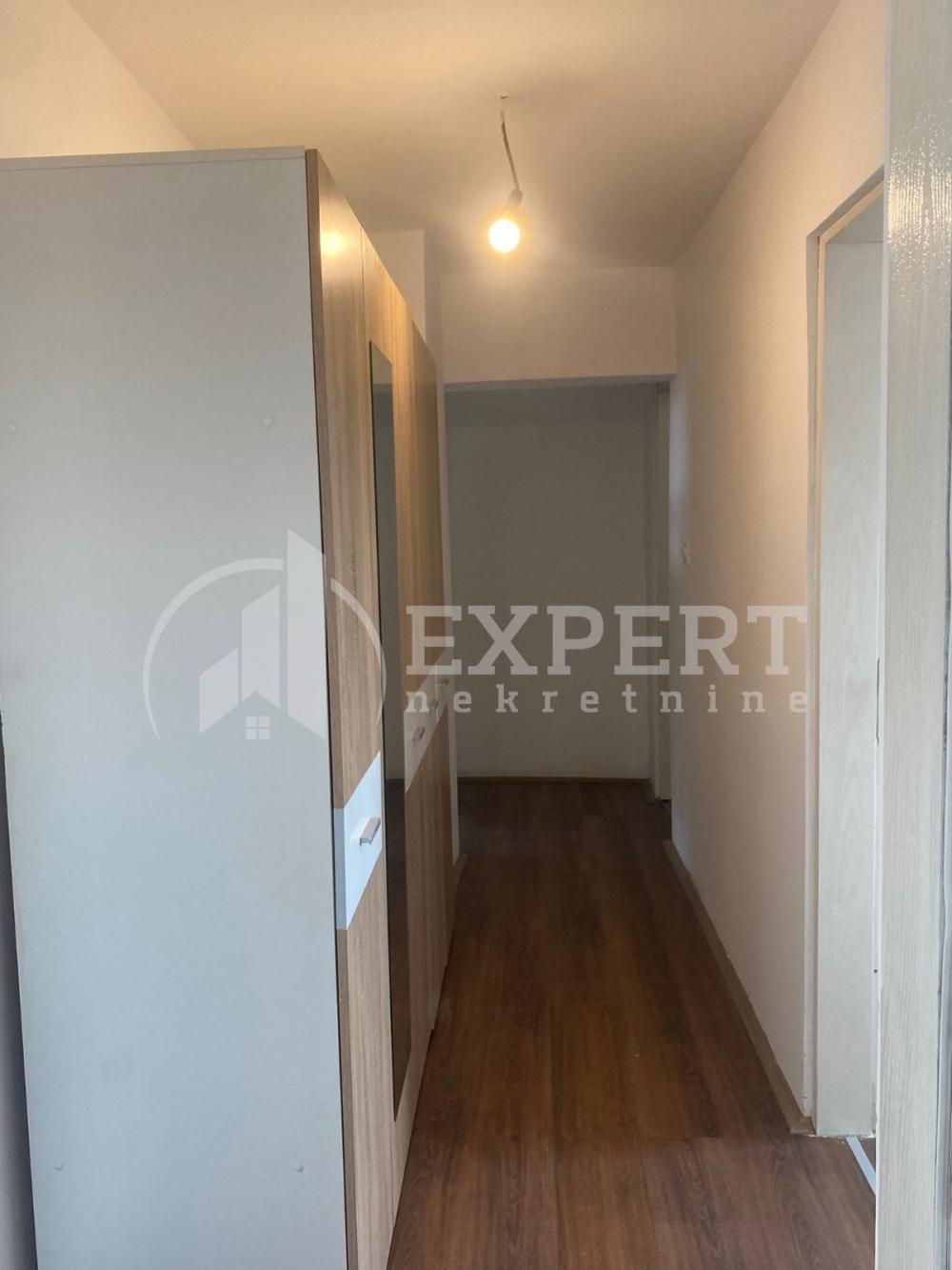 Slika 2 - Nikole Kopernika, Jednoiposoban stan na prodaju, 45m2, 74.000€