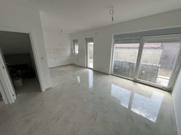 Slika 2 - Četvorosoban stan na prodaju, 91m2, 187.000€