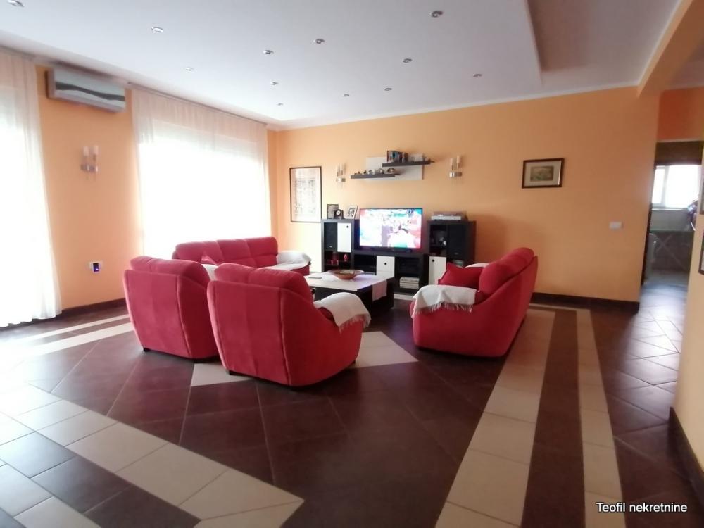 Slika 4 - Izvorska,  Kuća na prodaju, 256m2, 415.000€