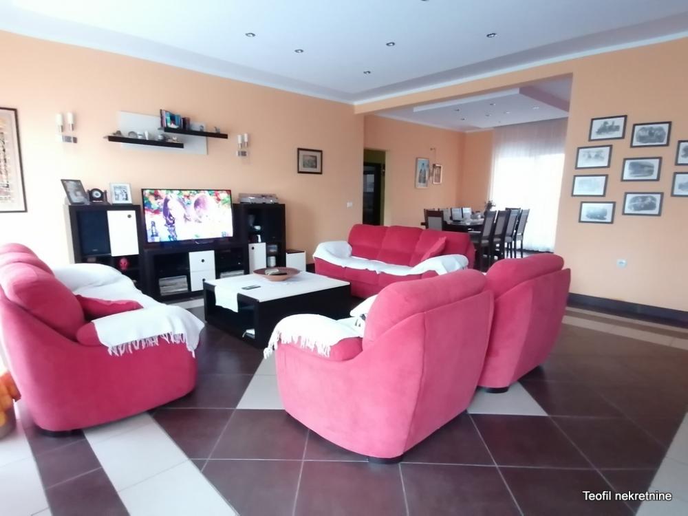 Slika 5 - Izvorska,  Kuća na prodaju, 256m2, 415.000€