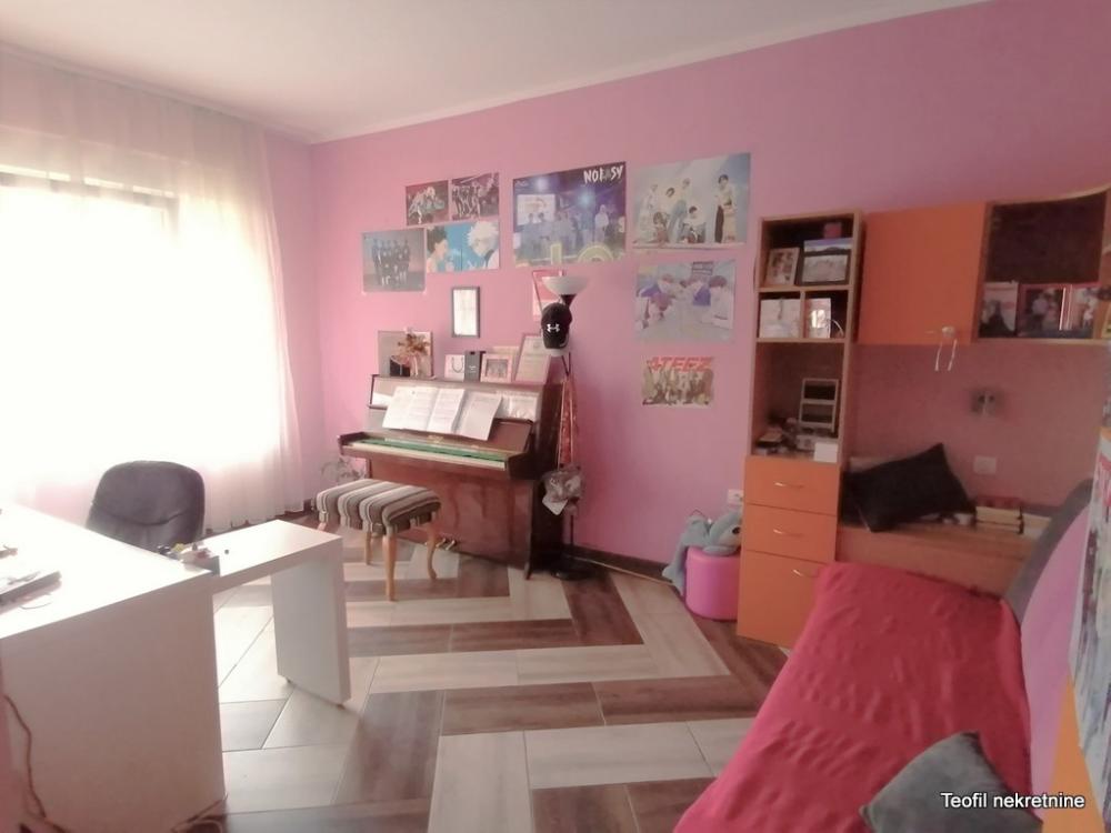 Slika 10 - Izvorska,  Kuća na prodaju, 256m2, 415.000€