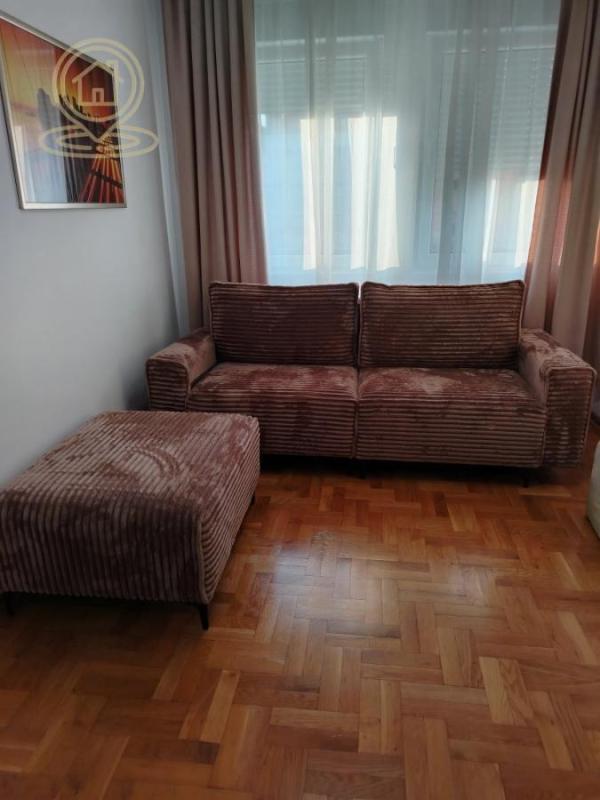 Glavna slika -Dvoiposoban stan za izdavanje, 60m2, 700€