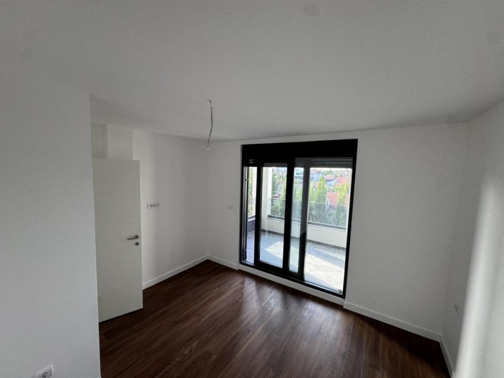 Slika 8 -  Stan na prodaju, 136m2, 340.000€