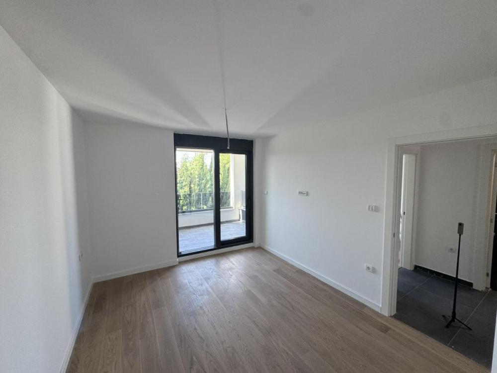 Slika 7 -  Stan na prodaju, 136m2, 340.000€