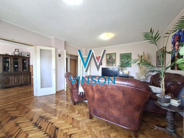 Slika 1 -  Kuća na prodaju, 582m2, 669.500€