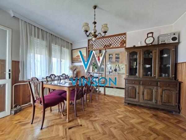 Slika 2 -  Kuća na prodaju, 582m2, 669.500€