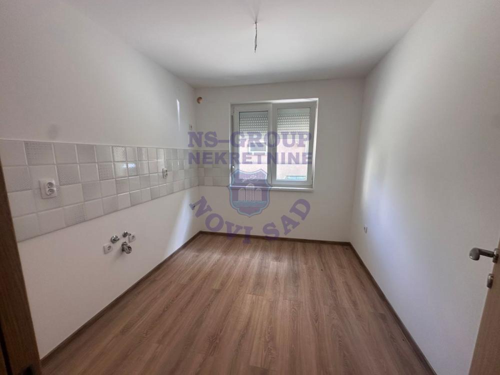 Slika 0 - Četvorosoban stan na prodaju, 101m2, 127.300€