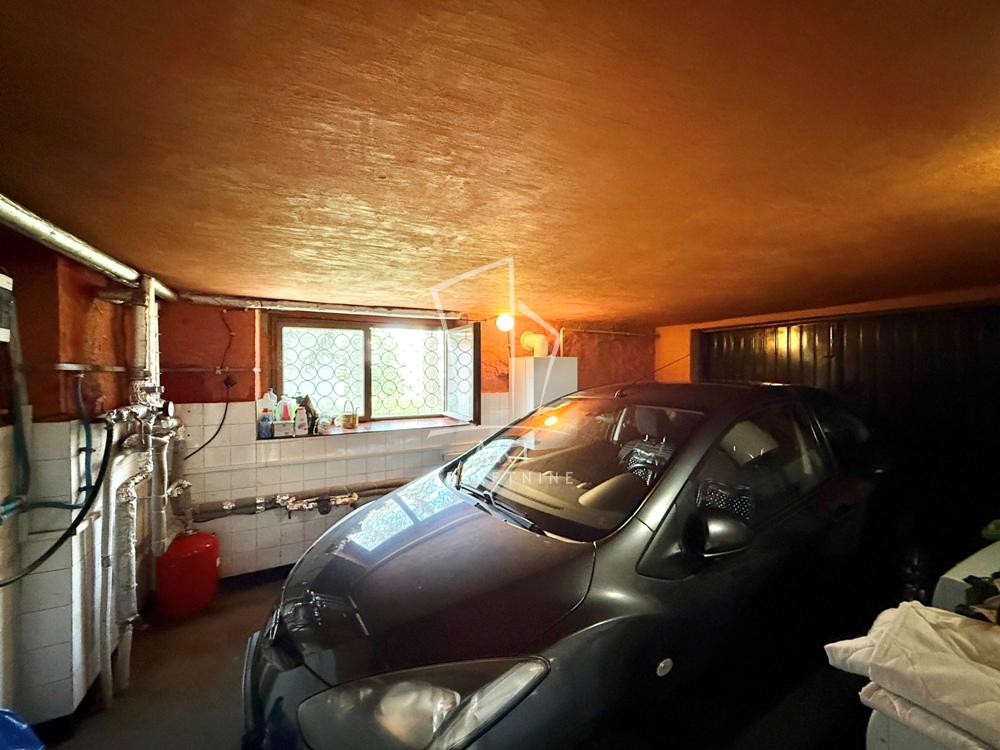 Slika 8 - Sitnička, Kuća za izdavanje, 255m2, 3.000€