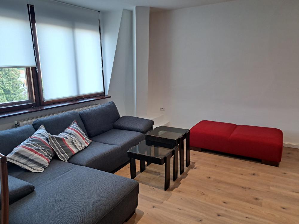 Slika 0 - Bulevar Nemanjića 97, Dvosoban stan za izdavanje, 64m2, 350€