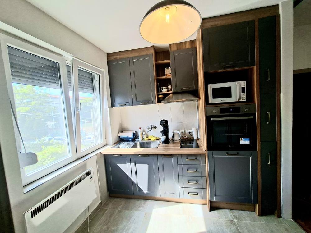 Slika 3 - Kralja Ostoje, Trosoban stan na prodaju, 77m2, 236.000€
