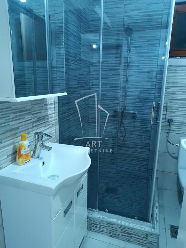 Slika 5 - Maršala Tita, Trosoban stan za izdavanje, 65m2, 500€