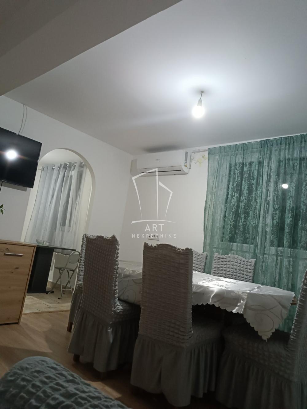 Glavna slika -Maršala Tita, Trosoban stan za izdavanje, 65m2, 500€