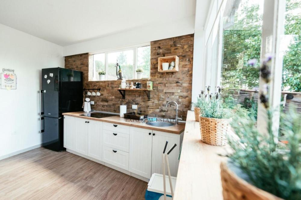 Slika 6 -  Kuća za izdavanje, 100m2, 1.500€