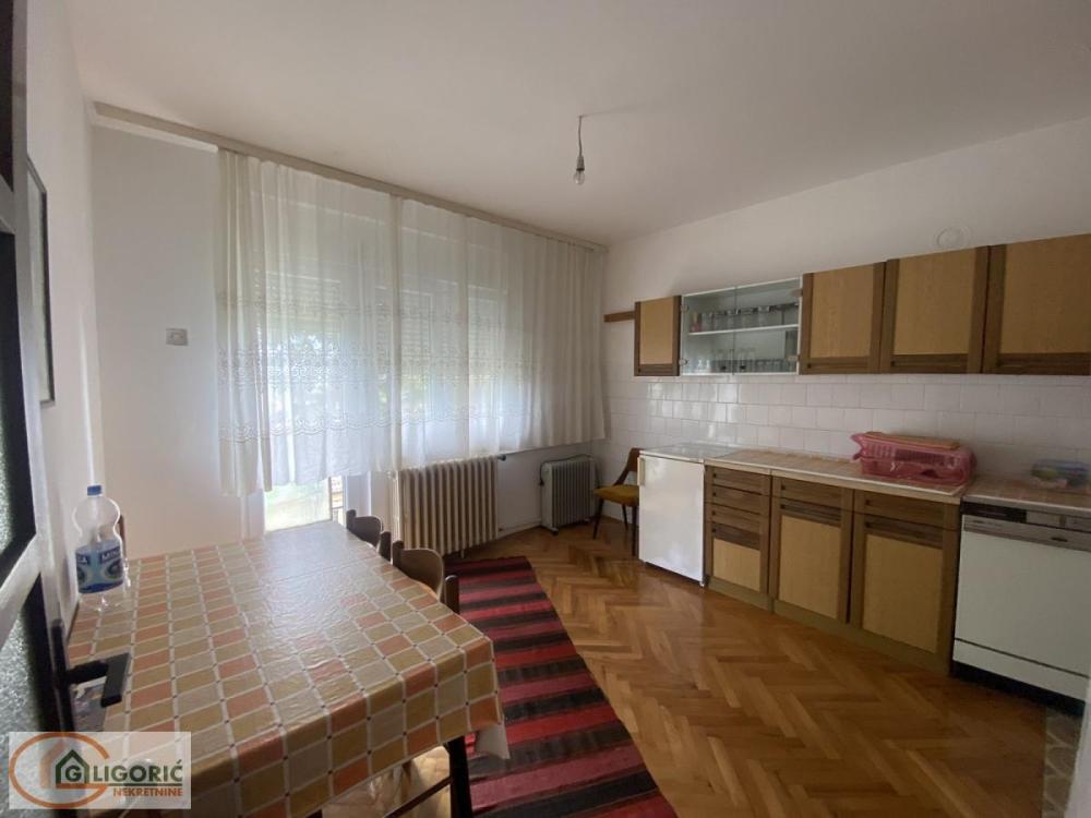 Slika 2 - Bulevar Revolucije, Jednoiposoban stan za izdavanje, 40m2, 200€