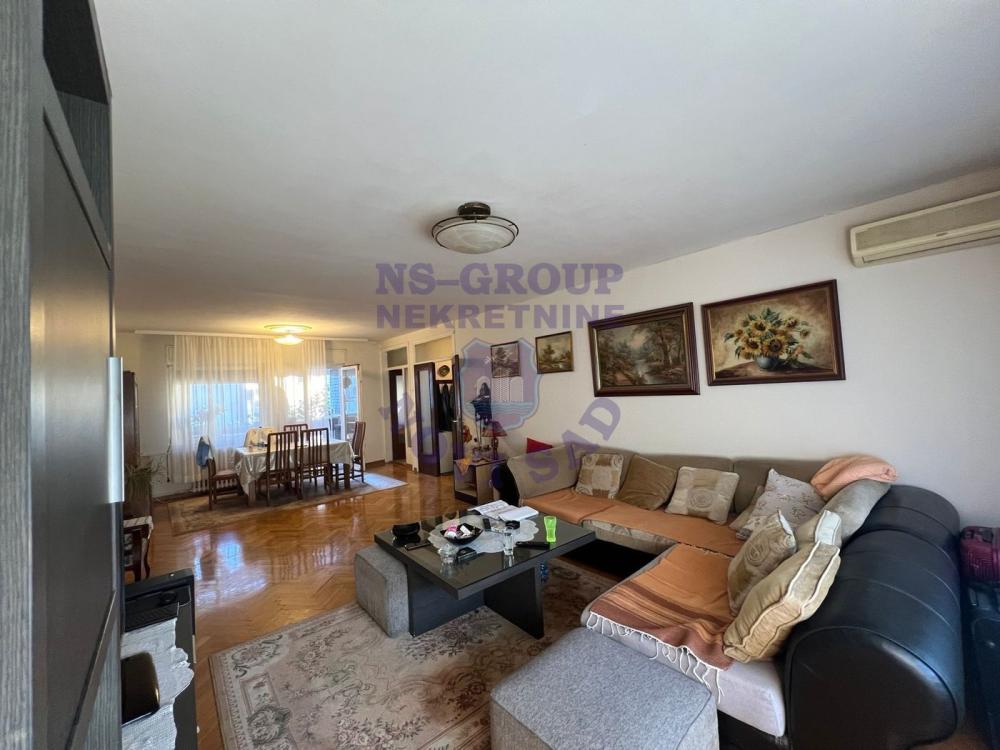 Slika 1 - Četvorosoban stan na prodaju, 98m2, 360.500€