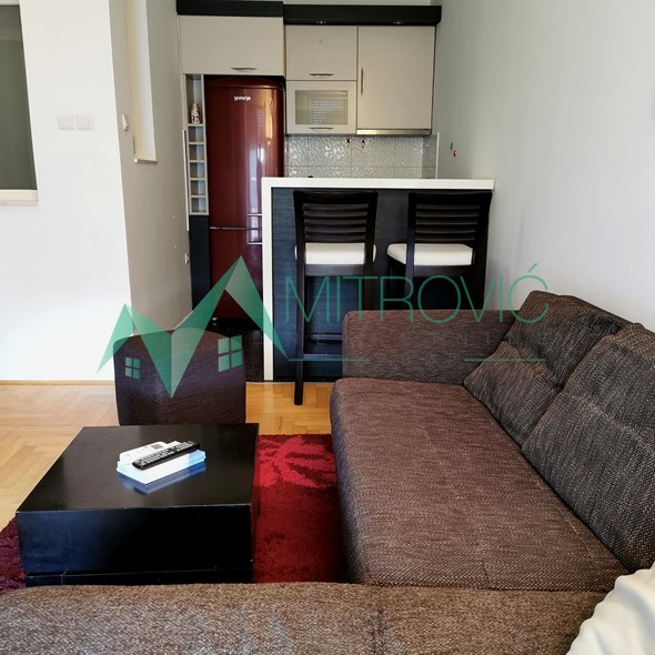 Slika 1 - Jednosoban stan za izdavanje, 37m2, 400€