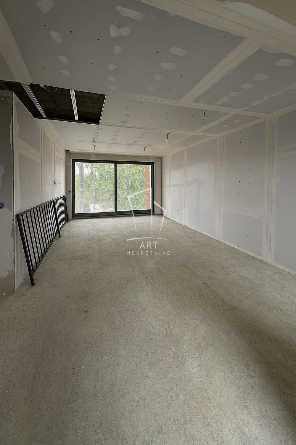 Slika 1 - Paunova,  Lokal na prodaju, 85m2, 410.000€