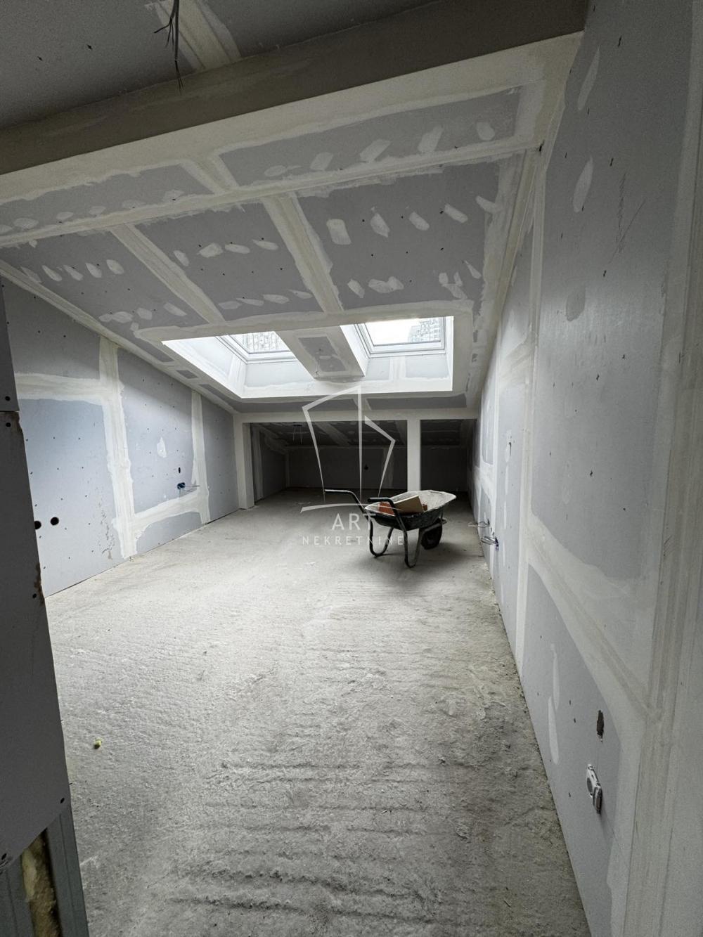 Slika 2 - Paunova,  Lokal na prodaju, 85m2, 410.000€