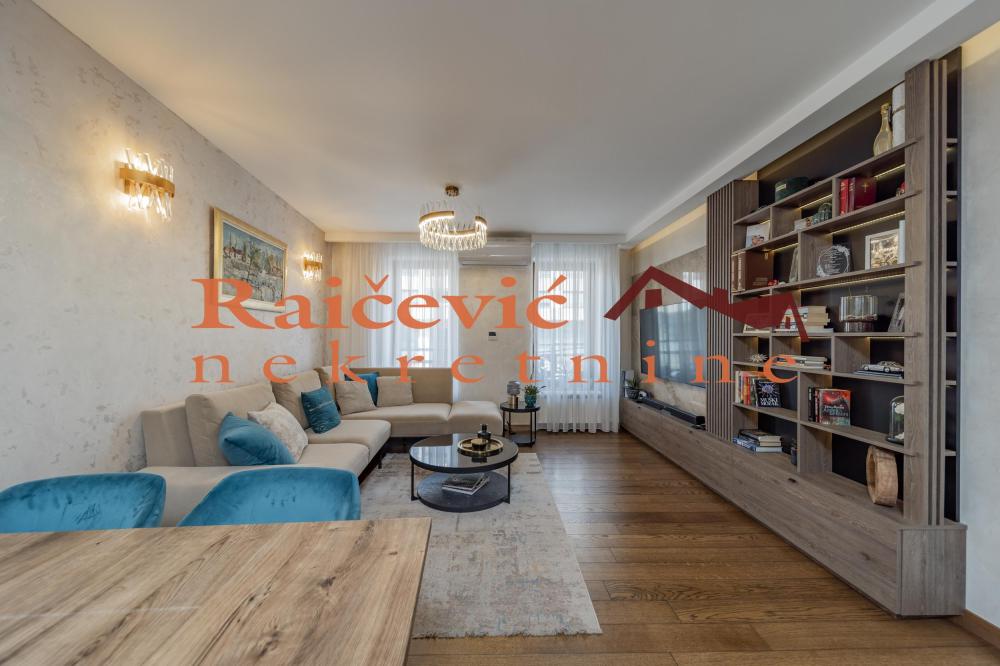 Slika 1 - Juzni bulevar, Četvorosoban stan na prodaju, 115m2, 395.000€