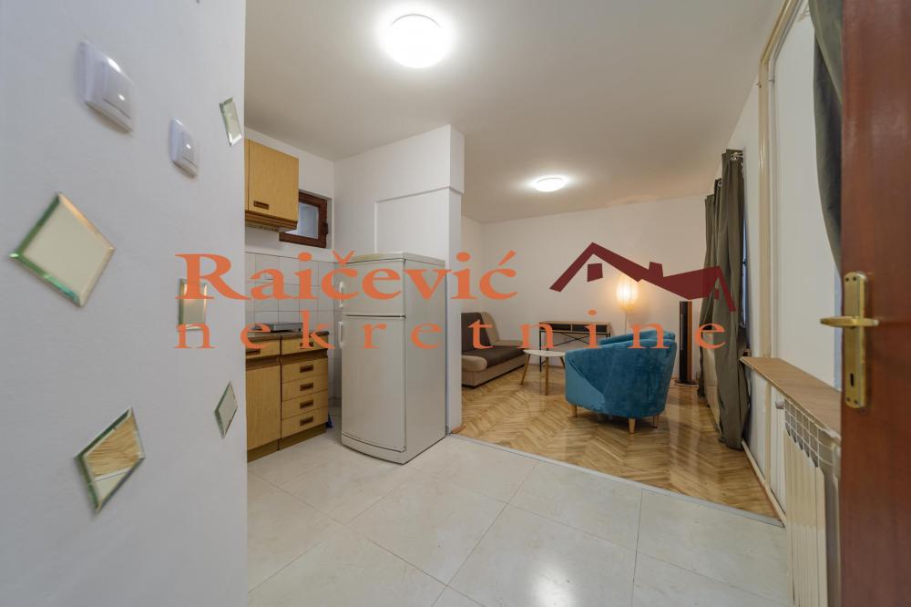 Slika 3 - Hilandarska, Jednoiposoban stan na prodaju, 36m2, 139.000€