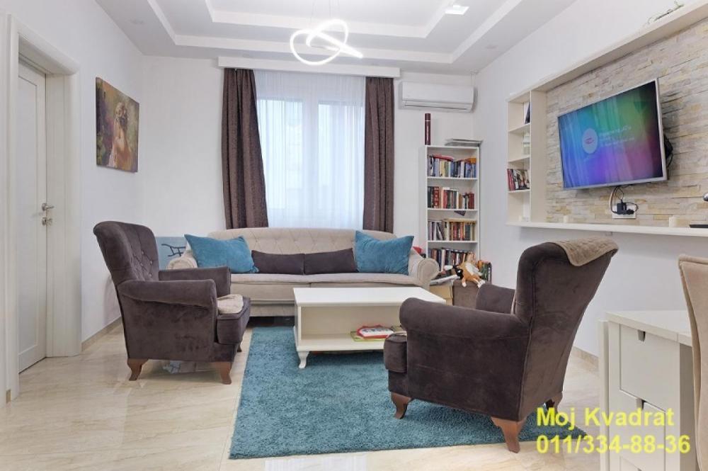 Glavna slika -Četvorosoban stan na prodaju, 78m2, 345.000€