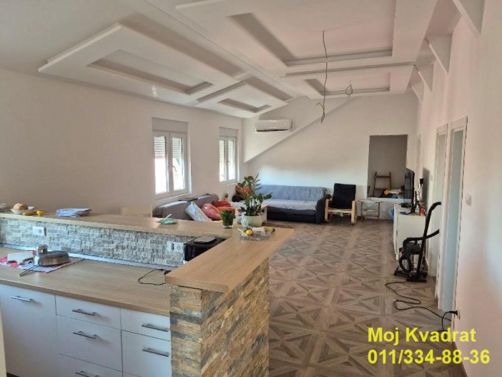 Slika 2 - Četvorosoban stan na prodaju, 105m2, 285.000€