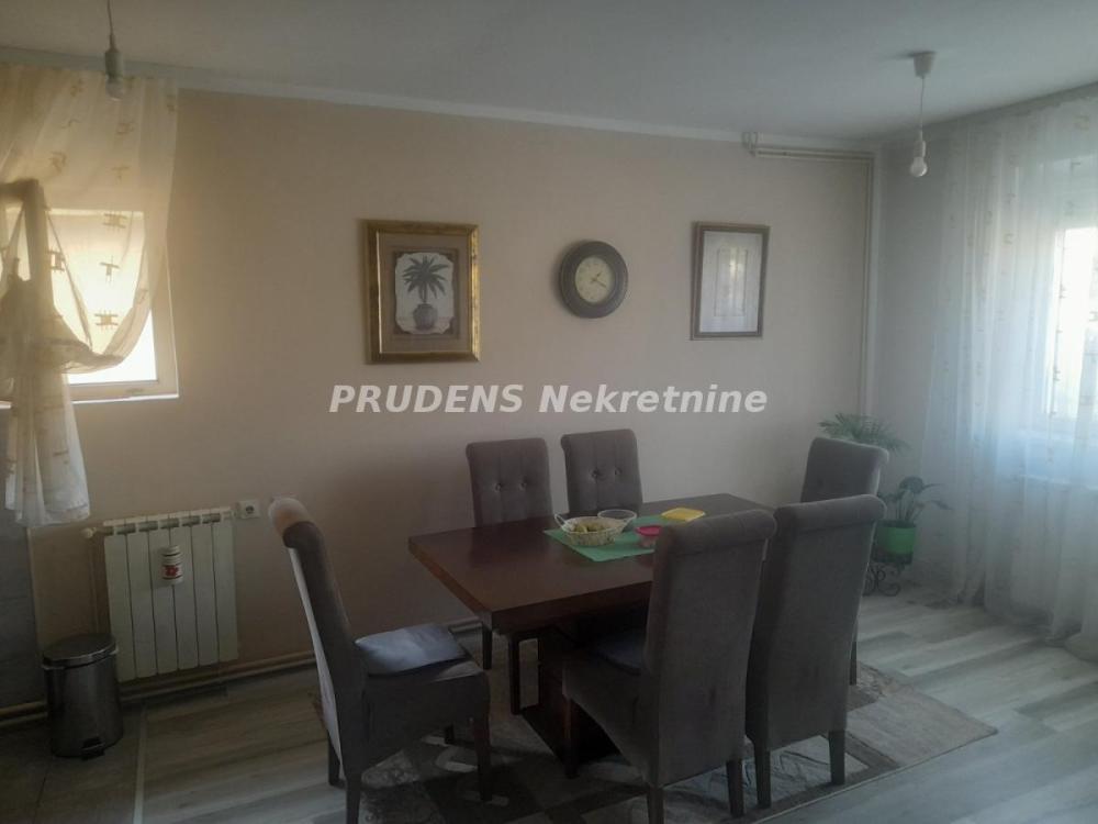 Slika 4 - Anđelka Čobanovića,  Kuća na prodaju, 165m2, 240.000€