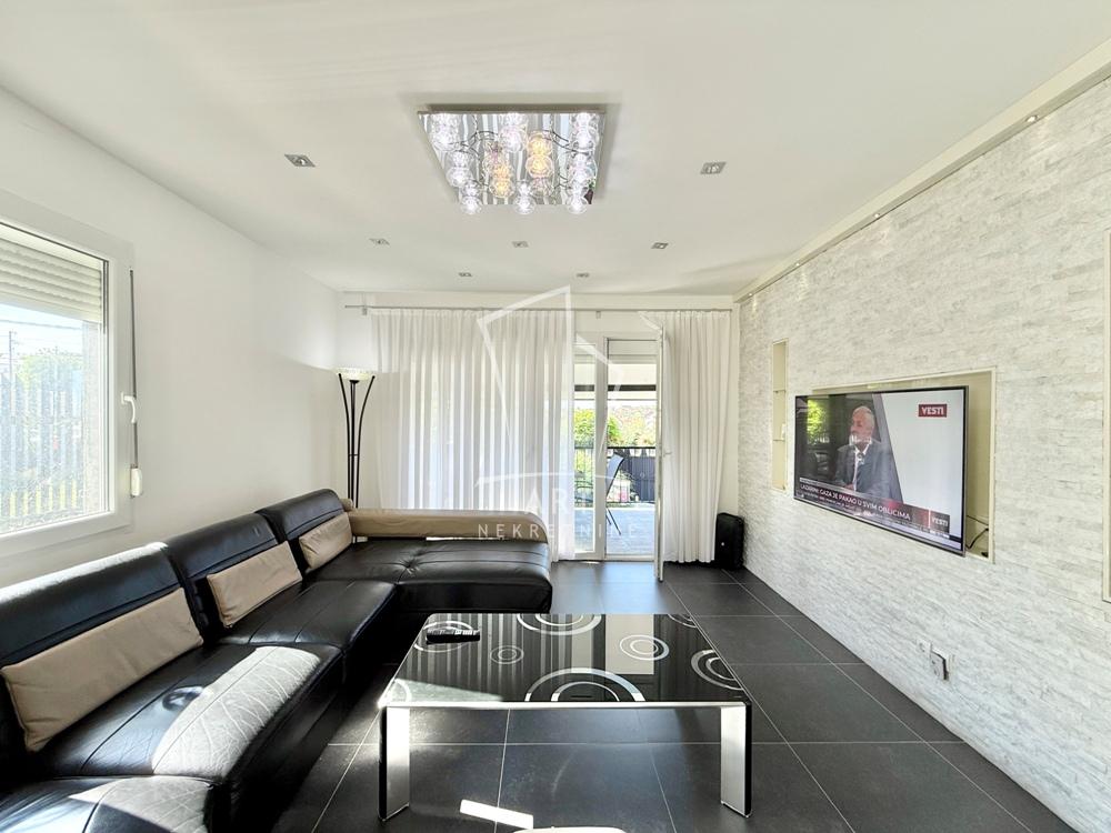 Slika 1 - Milutina Miljkovića,  Kuća na prodaju, 177m2, 680.000€