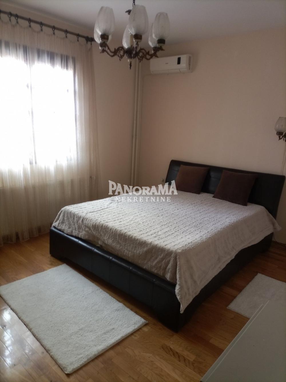 Slika 5 - Diane Budisavljević, Kuća za izdavanje, 340m2, 2.500€