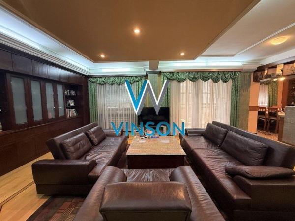 Slika 2 - Kosančić Ivana, Šestosoban stan na prodaju, 194m2, 818.850€