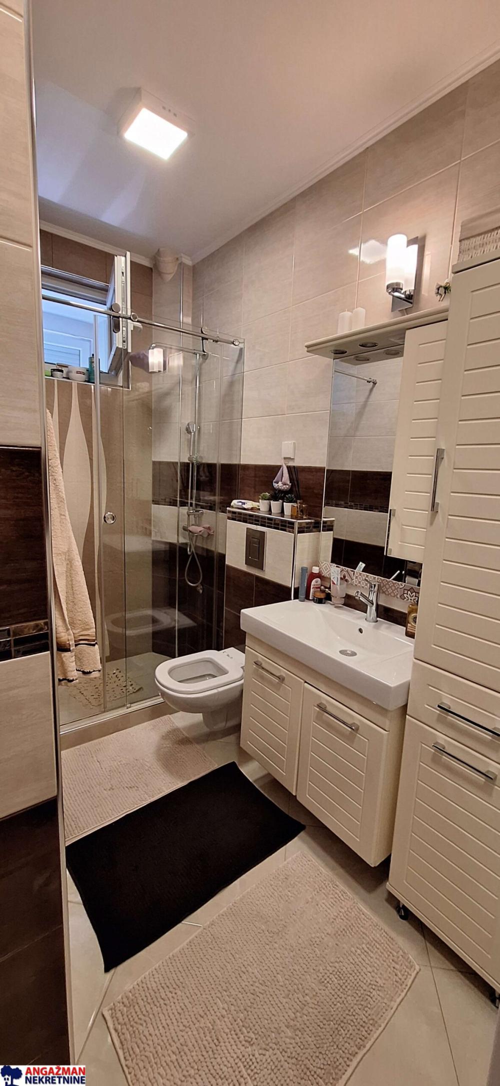 Slika 8 - Kneza Danila, Dvosoban stan za izdavanje, 60m2, 800€