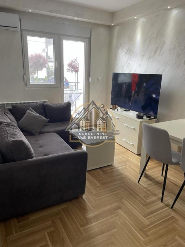 Glavna slika -Jednoiposoban stan na prodaju, 42m2, 105.000€