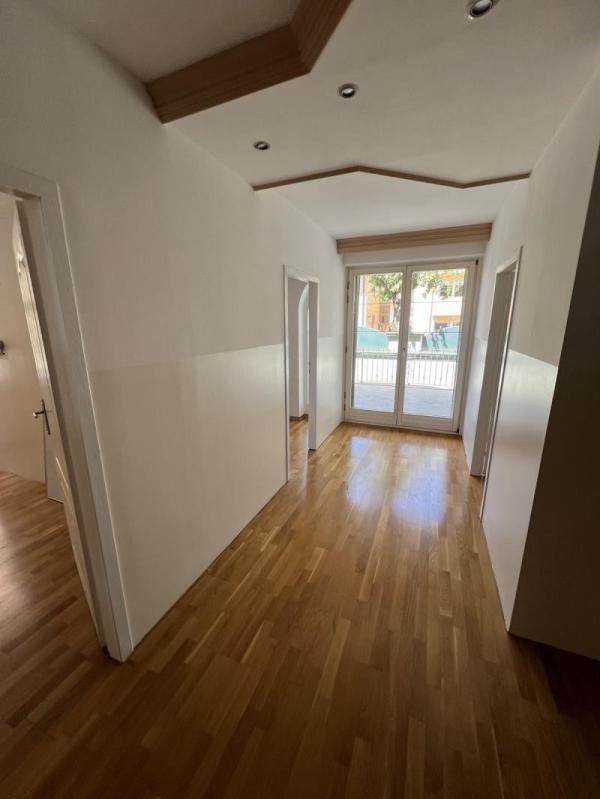 Slika 6 -  Kuća za izdavanje, 2.500€