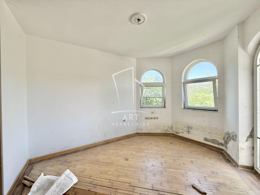 Slika 9 - Plitvička,  Kuća na prodaju, 342m2, 850.000€