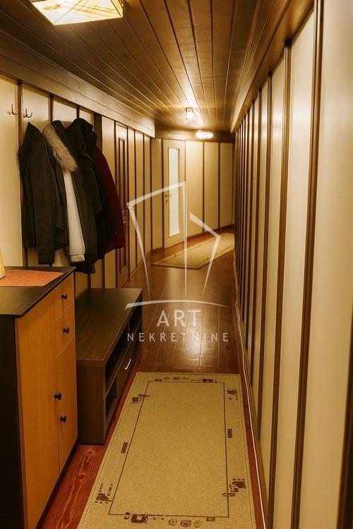 Slika 6 - Glavna, Četvorosoban stan na prodaju, 64m2, 280.000€